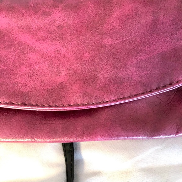 Trio of Crossover Bags - Picture 4 of 7